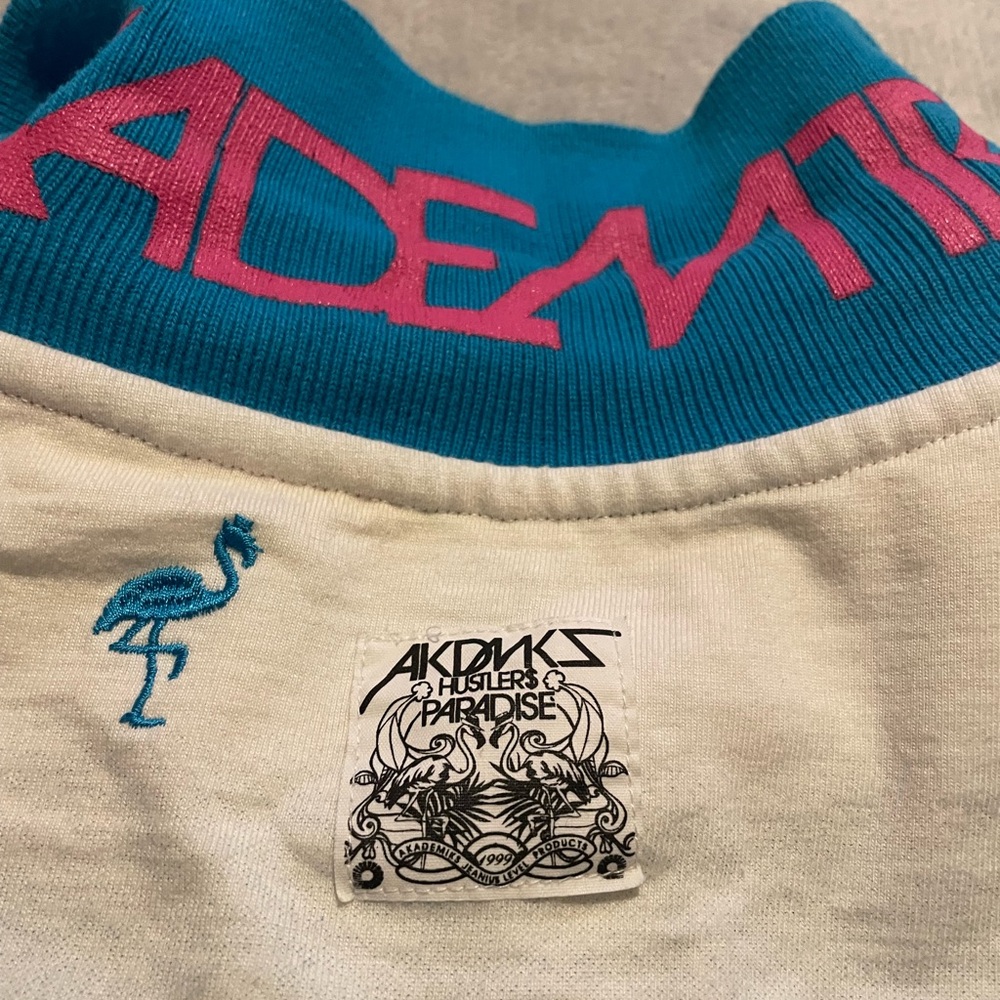 Akademiks AOP Flamingo Blue Ombré Polo Shirt Mens 3XL Streetwear Y2K - Picture 6 of 6